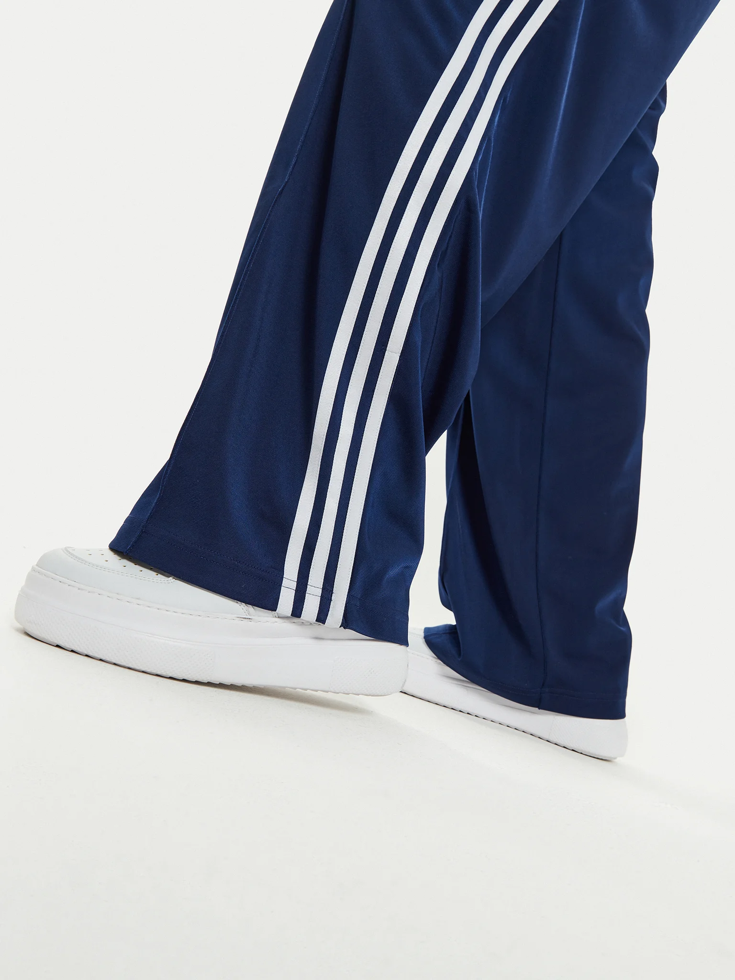 Pantalón deportivo Firebird Holgado