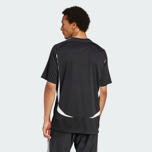 Remera Adicolor Teamgeist
