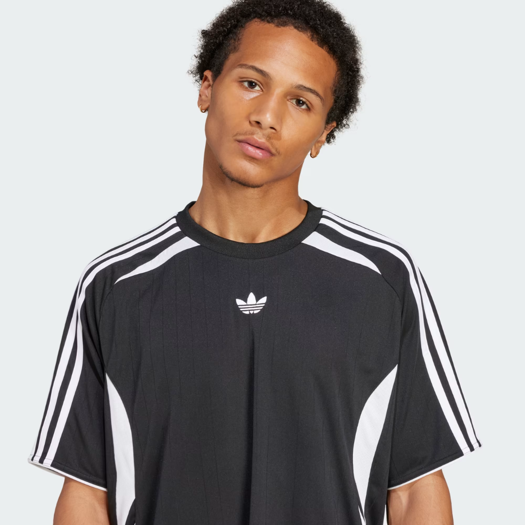 Remera Adicolor Teamgeist