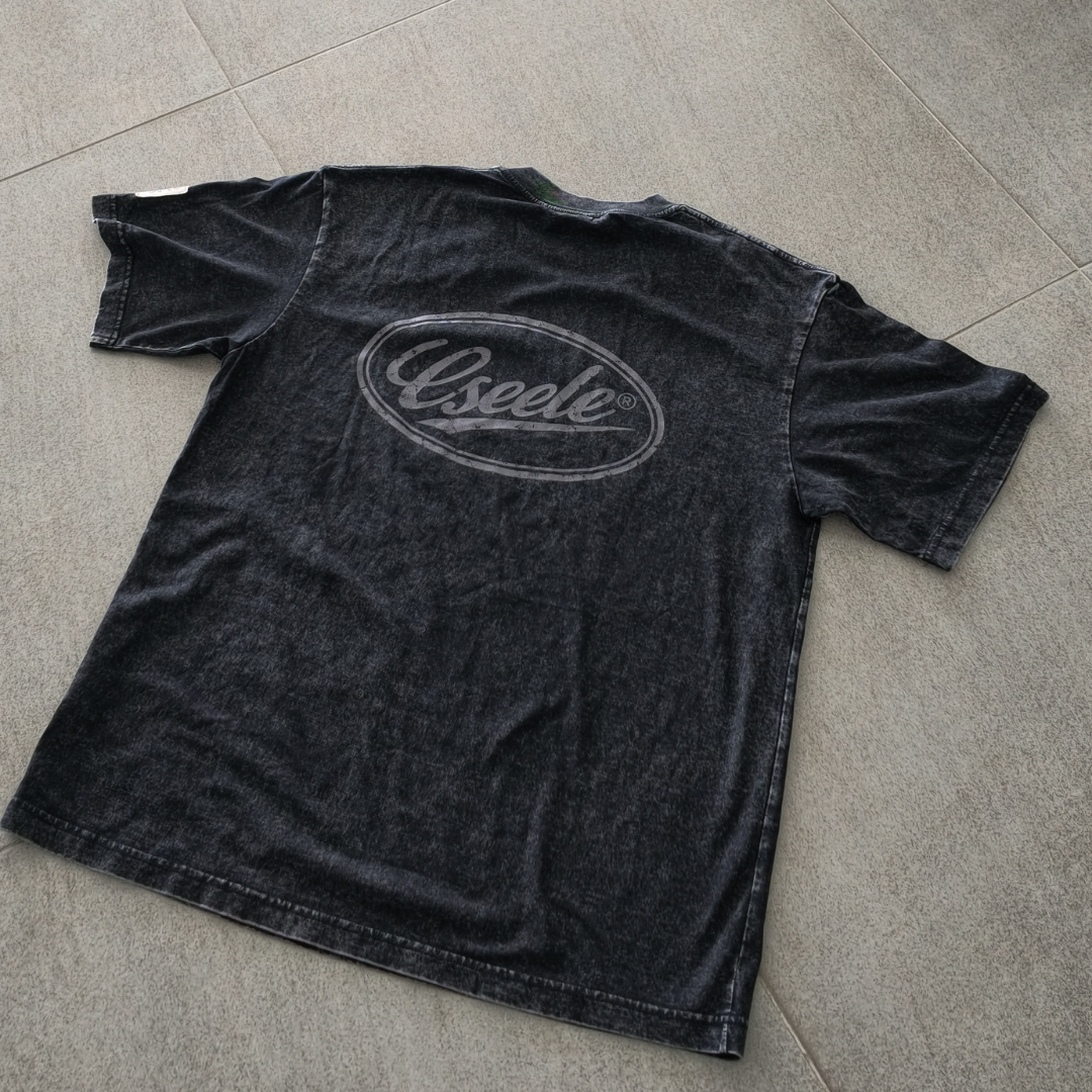 Remera Eseele Club Stone