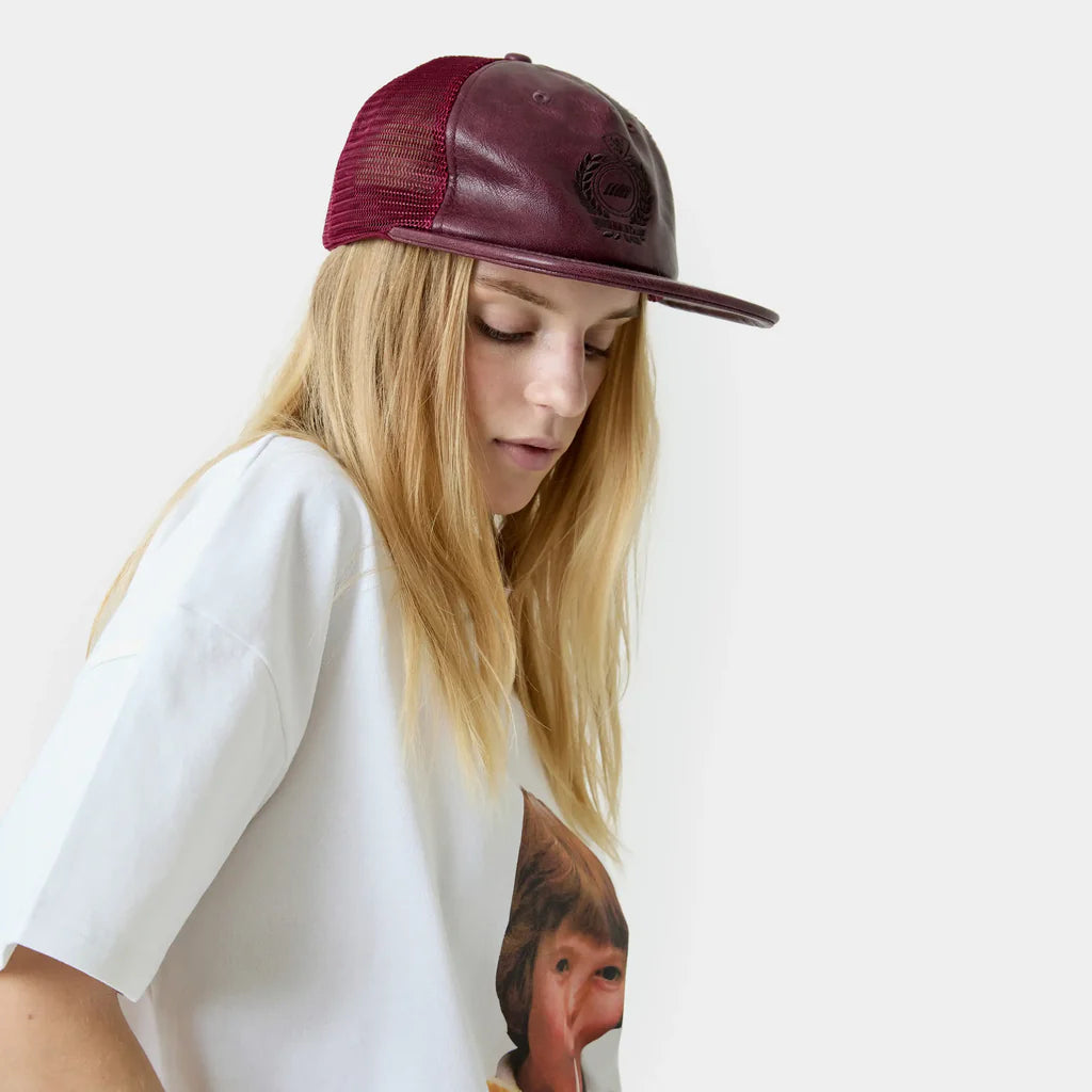 Hide Burgundy Cap