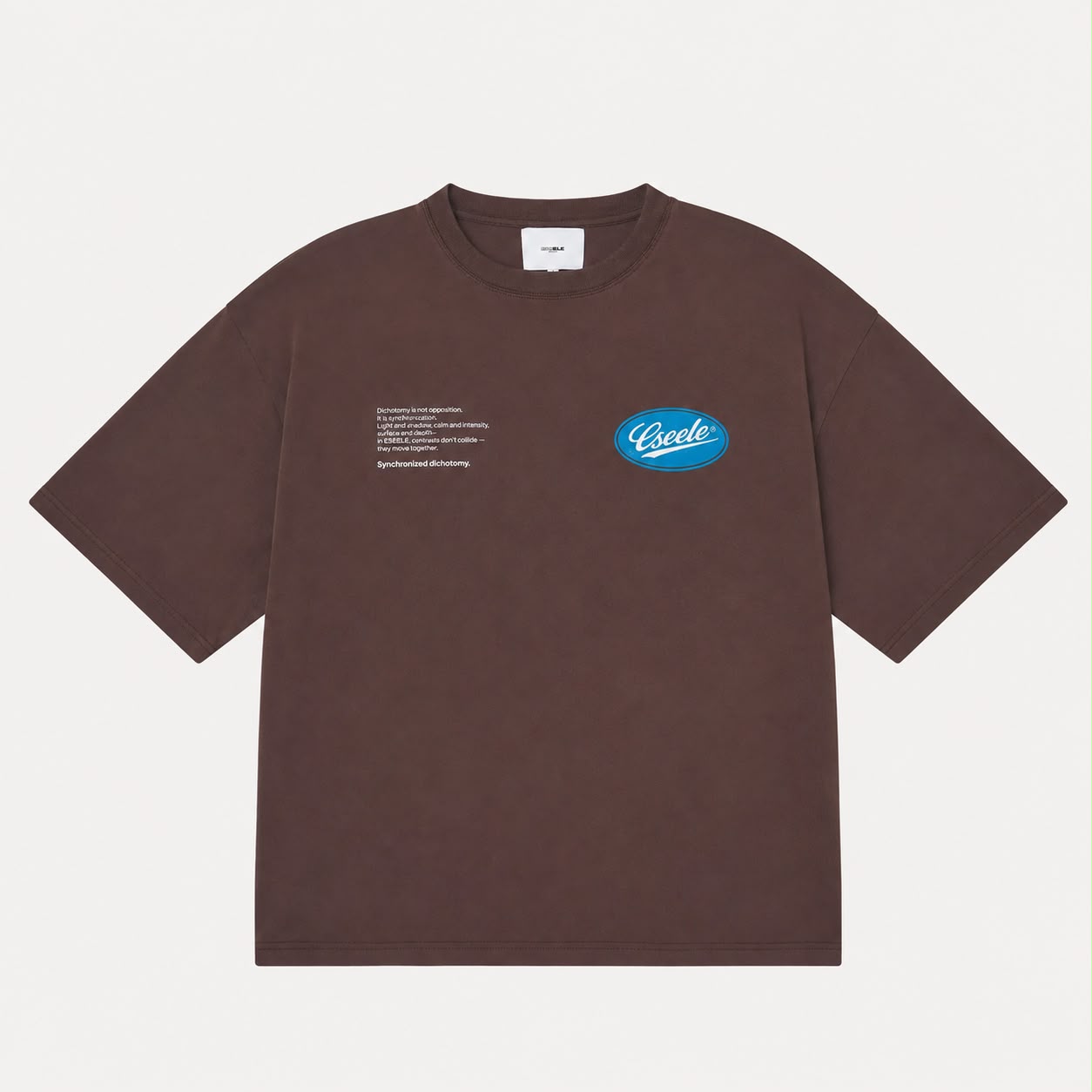 Remera Oval Retro